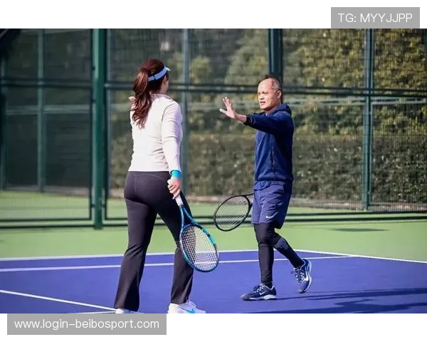 新星爆发！2026年网球公开赛赛季精彩纷呈，顶级选手角逐冠军荣耀